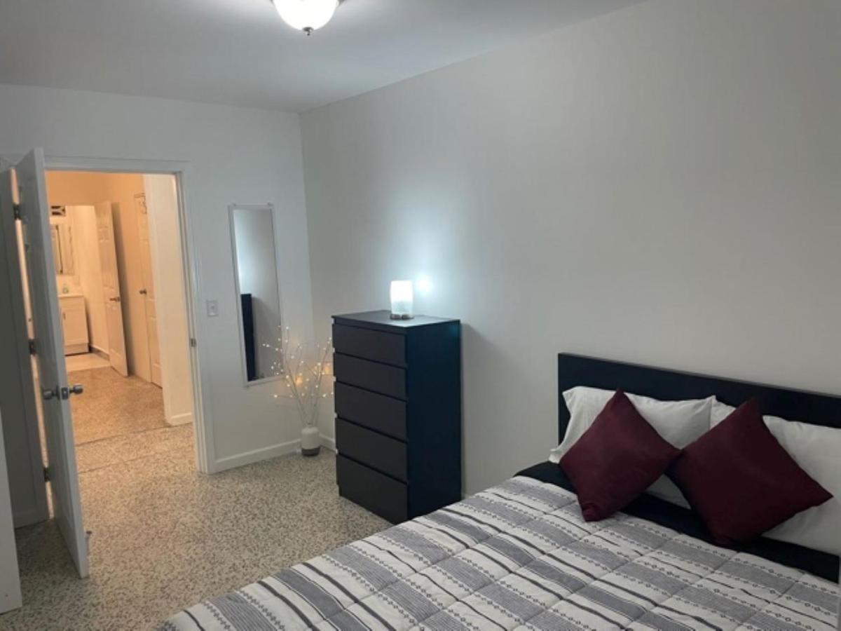 Casa Del Sol -Unit B Villa บายามอน ภายนอก รูปภาพ